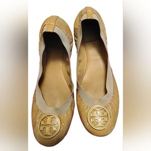 Tory Burch Ballet Flats.